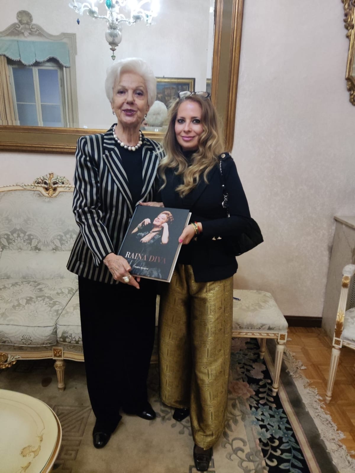 Представяне на книгата „Райна Дива“, посветена на българската оперна прима, г-жа Райна Кабаиванска